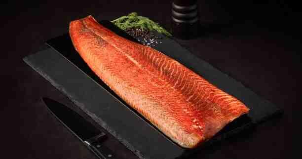 Verlasso Salmon Whole Hot Smoked - Ready to Eat